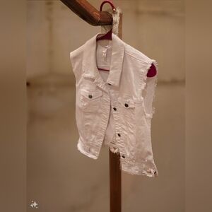 Xhilaration White Denim Vest